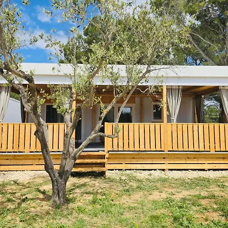 Holiday home Aurea Lux