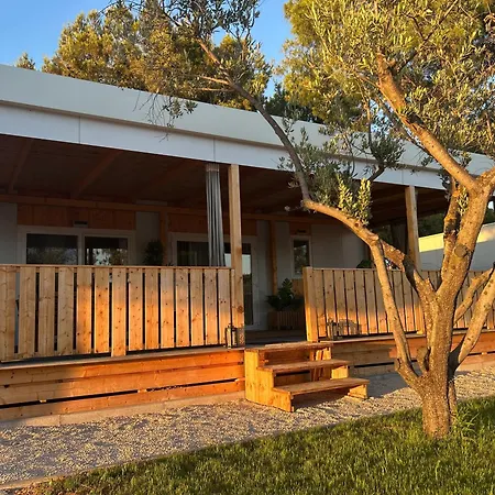 Aurea Lux Casa de Férias Pakoštane