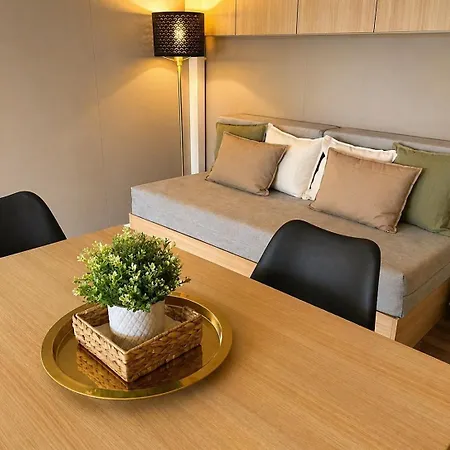 Holiday home Aurea Lux