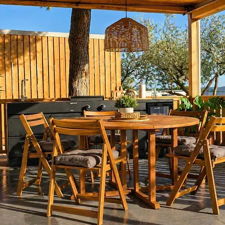 Aurea Lux Holiday home Pakostane