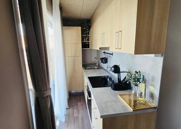 Aurea Lux Пакоштане